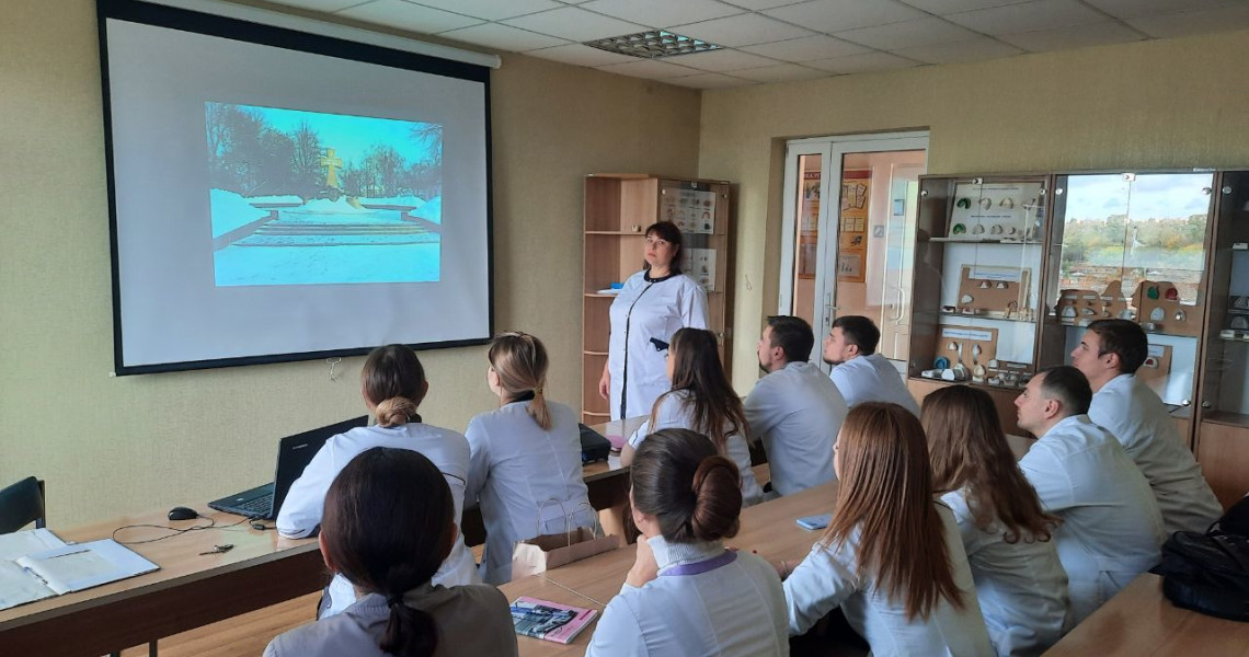 Розпочалися заняття лікарів–інтернів з фаху «Стоматологія» на циклі «Ортопедична стоматологія»