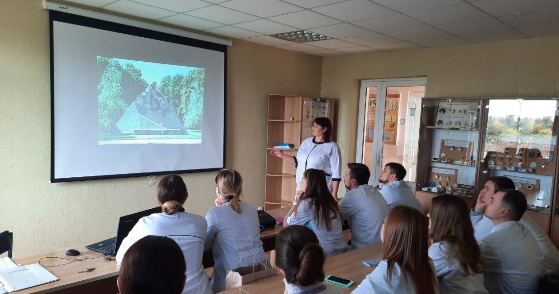 Розпочалися заняття лікарів–інтернів з фаху «Стоматологія» на циклі «Ортопедична стоматологія»