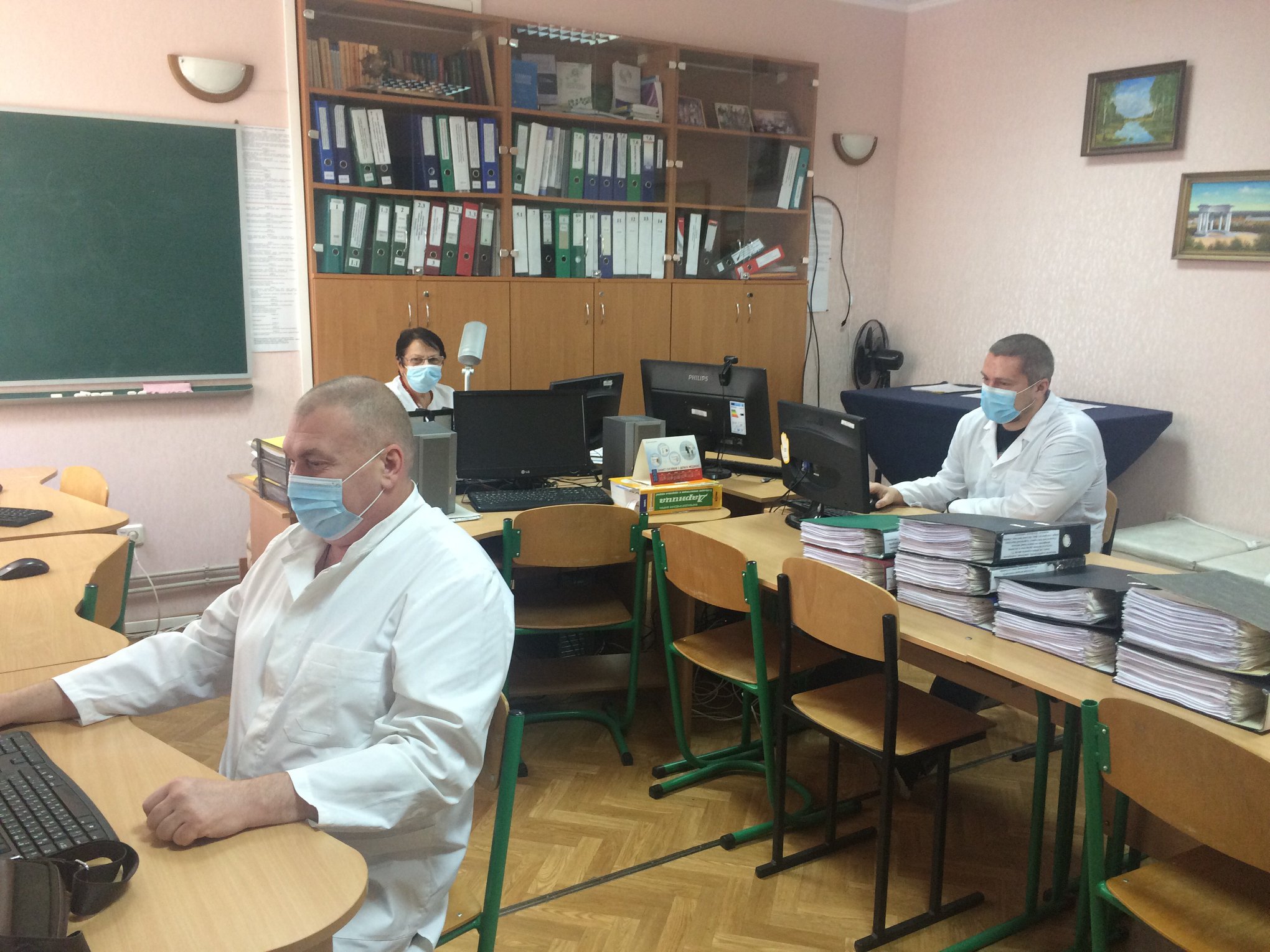 Успішне завершення навчання на циклі спеціалізації з фаху "Терапія"