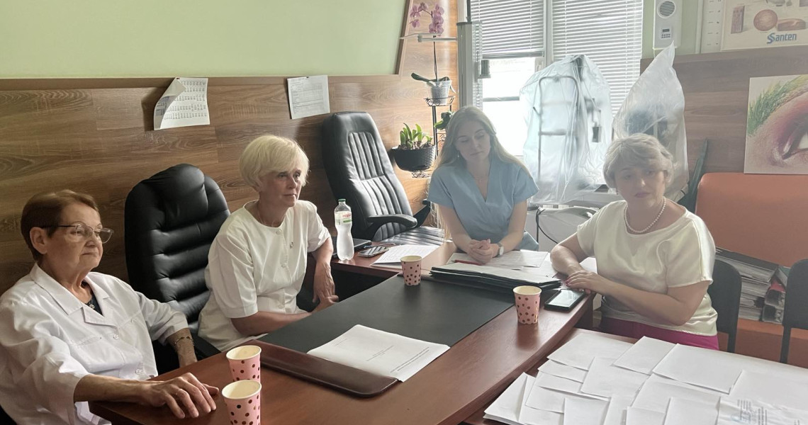 Десяти молодим лікарям присвоєно звання лікаря-спеціаліста з фаху «Офтальмологія»