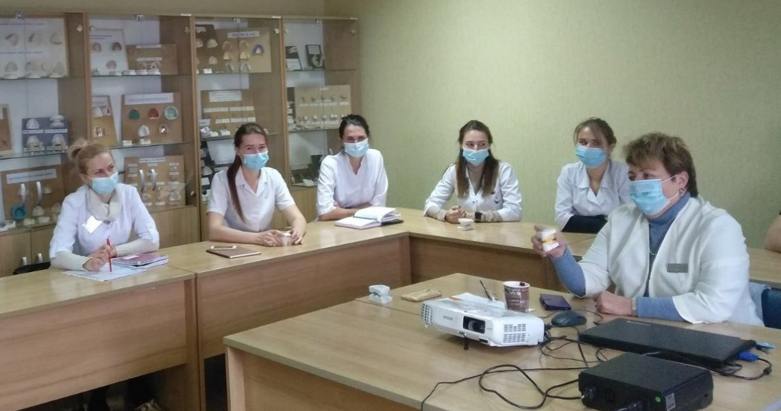 Оголошення кафедри післядипломної освіти лікарів-ортодонтів