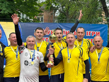 Викладач ПДМУ – переможець чемпіонату України з волейболу серед ветеранів / PSMU Faculty Member Wins Ukrainian Veterans Volleyball Championship