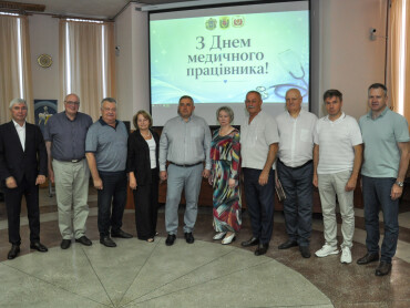 ПДМУ об’єднав медичну спільноту Полтавщини з нагоди Дня медичного працівника / PSMU Brings Together Poltava Region's Medical Community to Celebrate Medical Worker's Day