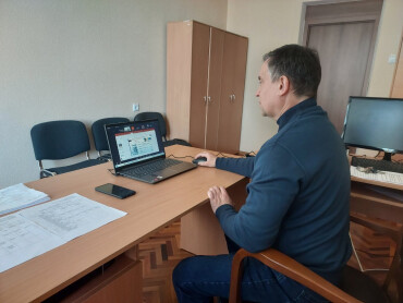 Від рослинної сировини до лікарських препаратів: у ПДМУ відбулася відкрита лекція професора НФаУ