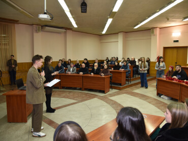 «Brainstorm» у ПДМУ: студенти започаткували новий формат інтелектуальних змагань / “Brainstorm” at PSMU: Students Launch a New Format of Intellectual Competition