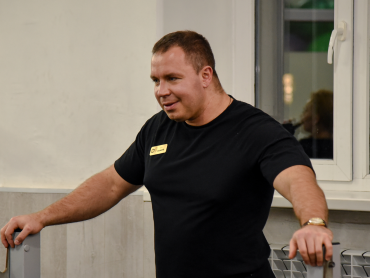 Декан ПДМУ Валерій Жамардій підготував чемпіона світу з класичного жиму лежачи / PSMU Dean Valerii Zhamardii Trains World Champion in Classic Bench Press
