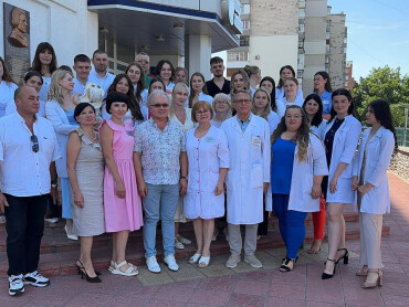 У ПДМУ успішно завершили державну атестацію 24 лікарі-інтерни акушерсько-гінекологічного профілю