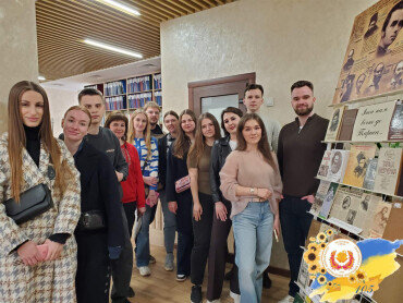 В університетській бібліотеці тривають інформаційно-просвітницькі заходи до 105-річчя ПДМУ