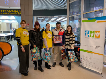 Студенти ПДМУ з різних країн долучилися до благодійного проєкту «Магія Різдва» / PSMU Students from Different Countries Join the Charity Project “The Magic of Christmas”