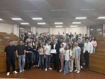 «Імплантація без компромісів»: про сучасну імплантологію для студентів ПДМУ /  “Implantation Without Compromises”: Modern Implantology Discussed with PSMU Students