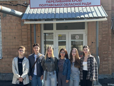 Викладачі та студенти ПДМУ вкотре стали донорами в межах акції «105 років – 105 життів» / PSMU Faculty and Students Once Again Donate Blood as Part of the “105 Years – 105 Lives” Campaign