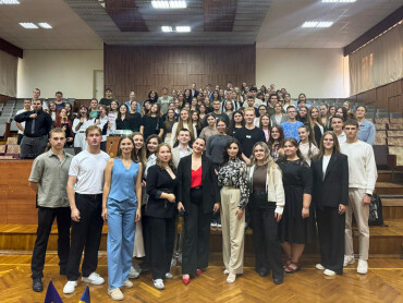 Зустріч першокурсників ПДМУ зі Студентським парламентом: знайомство та перші поради / Meeting of PSMU first-year students with the Student Parliament: introduction and initial advice