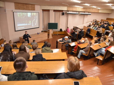 У ПДМУ відбувся просвітницький захід про протидію вербуванню та роль патрульної поліції / PSMU Hosts Educational Event on Countering Recruitment and the Role of Patrol Police
