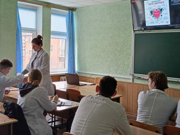 «30 кроків до добробуту медика»: інтерактивний захід до Всесвітнього дня здоров’я / “30 Steps to a Medical Professional’s Well-Being”: Interactive Event for World Health Day