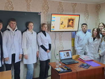 Фаховий медико-фармацевтичний коледж ПДМУ вшанував Тараса Шевченка / Professional College of Medicine and Pharmacy at PSMU Honors Taras Shevchenko