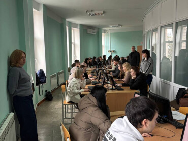 Триває активна підготовка до ЄДКІ на медичному факультеті №1 / Active Preparation for the Unified State Qualification Exam at Medical Faculty No. 1