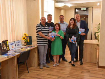 Бібліотека ПДМУ зустріла новий навчальний рік книжковими подарунками / PSMU Library Welcomes the New Academic Year with Book Gifts