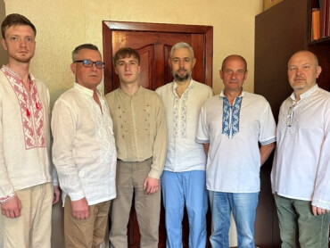 У ПДМУ відзначили День вишиванки в національному вбранні / Vyshyvanka Day Celebrated at Poltava State Medical University in National Attire
