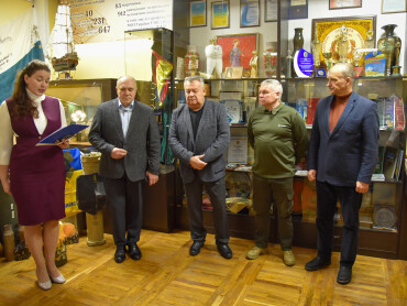 До експозиції Народного музею історії ПДМУ передали знешкоджений ворожий безпілотник / A Neutralized Enemy Drone Added to the Exhibition of the PSMU History Museum