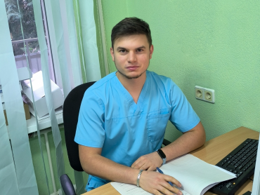 Професійний вибір випускника ПДМУ: робота в громаді та участь у програмі МОЗ