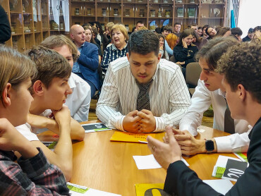Знання, логіка і командний дух: у ПДМУ відбулася гра «Ubi? Quando? Quid?» / Knowledge, Logic and Team Spirit: “Ubi? Quando? Quid?” Intellectual Game Held at PSMU