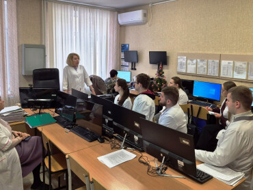 Етика, деонтологія та академічна доброчесність: виховна година для інтернів ПДМУ / Ethics, Deontology, and Academic Integrity: Educational Session for PSMU Interns