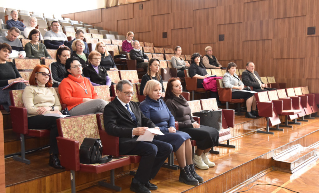 Стан підготовки лікарів-інтернів до складання ліцензійного іспиту – на порядку денному засідання вченої ради ННІПО ПДМУ