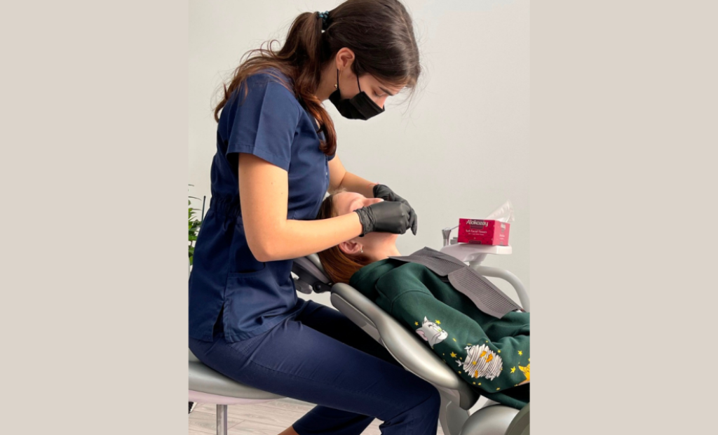 Кафедра дитячої стоматології з тимчасово переміщеними до Полтави маленькими пацієнтами