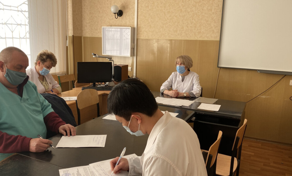 На кафедрі сімейної медицини і терапії завершився цикл тематичного удосконалення