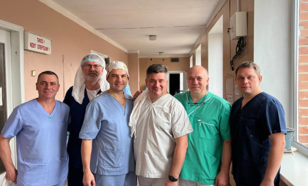 Найкращий навчальний посібник – «жива хірургія» в операційній