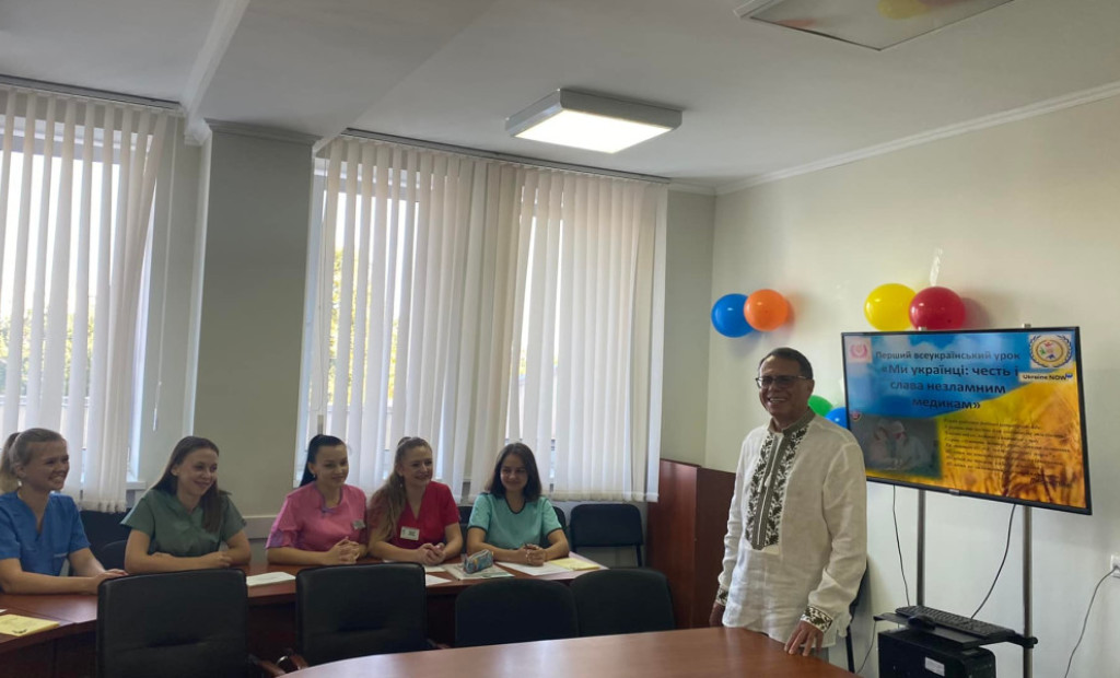 Лікарі-інтерни акушер-гінекологи почали свій професійний шлях