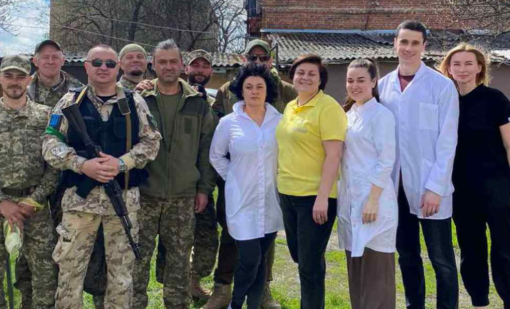 Кафедра дитячої стоматології - на допомогу захисникам України