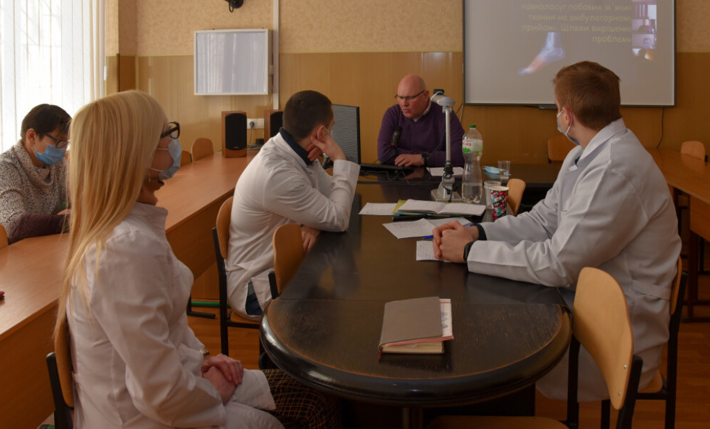 Присвячується 100-річчю Академії: всеукраїнська навчально-наукова-конференція «Коморбідність у загальнолікарській практиці»