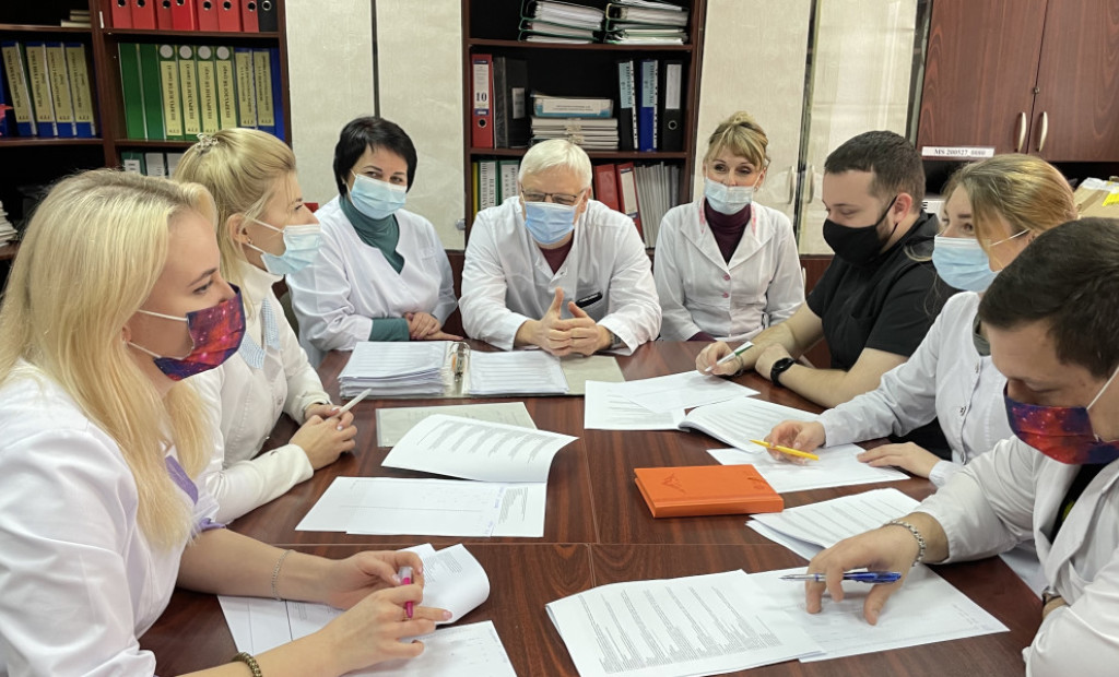 Кафедра нервових хвороб ПДМУ: викладачі готують лікарів-інтернів до складання ліцензійного іспиту