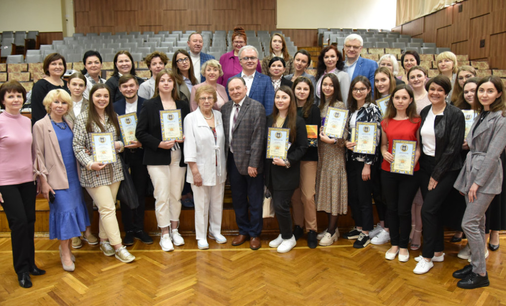 Всупереч війні і воєнному стану, медична наука в Україні і зокрема, на Полтавщині, має майбутнє і активно розвивається