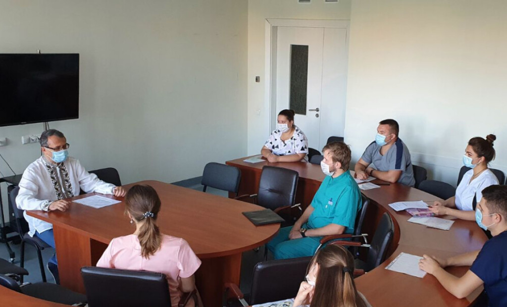 Кафедра акушерства і гінекології №2: перше заняття