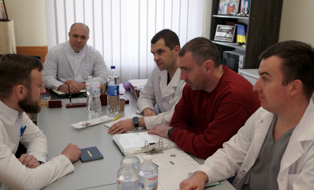 На кафедрі хірургії №4 ПДМУ відбулася проміжна атестація лікарів - інтернів 1 року навчання