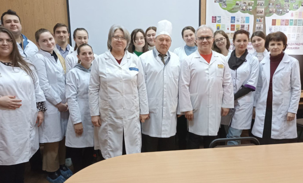 Освітня частина програми підготовки на кафедрі в інтернатурі завершилась