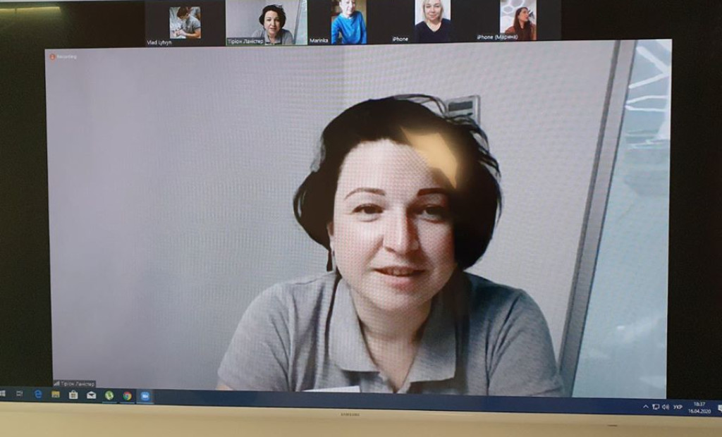 Лікарі-інтерни готуються до іспиту «Крок 3. Стоматологія»