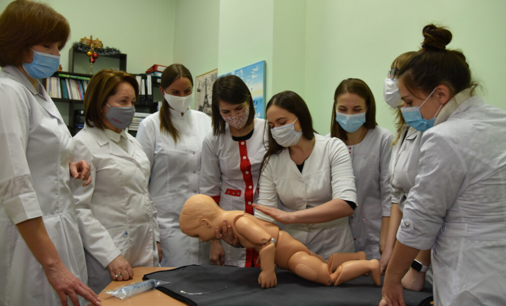 Кафедра педіатрії №2 активізувала підготовку до проведення піврічної атестації