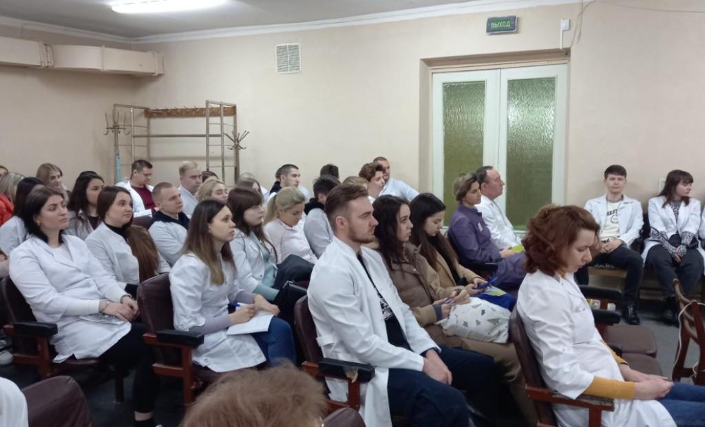 Розпочалася освітня частина підготовки для ІІ потоку лікарів-інтернів із фаху «Стоматологія»