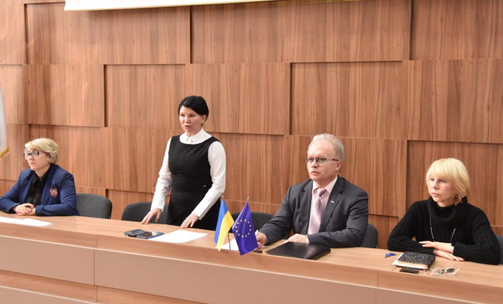 Стан підготовки лікарів-інтернів до складання ліцензійного іспиту – на порядку денному засідання вченої ради ННІПО ПДМУ