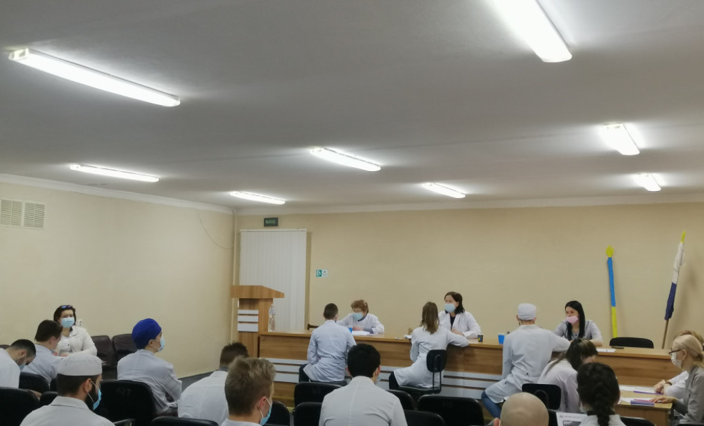 Відбулося проміжне оцінювання першого потоку лікарів-інтернів із фаху "Стоматологія"