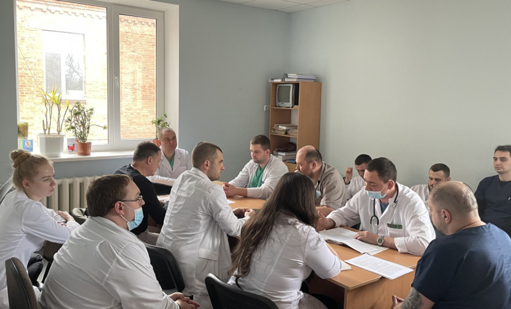 Лікарі-інтерни взяли участь у патологоанатомічній конференції