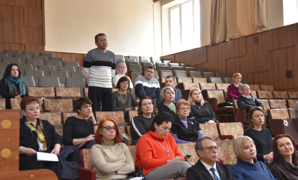 Стан підготовки лікарів-інтернів до складання ліцензійного іспиту – на порядку денному засідання вченої ради ННІПО ПДМУ