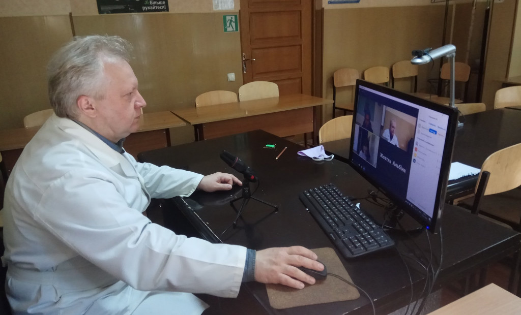 Кафедра сімейної медицини і терапії продовжує навчання