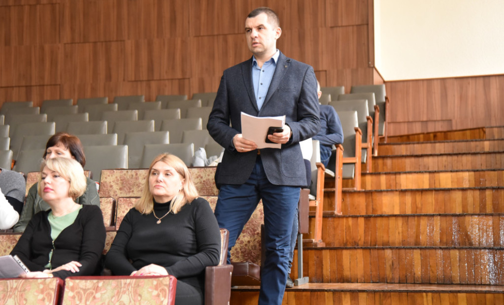 Стан підготовки лікарів-інтернів до складання ліцензійного іспиту – на порядку денному засідання вченої ради ННІПО ПДМУ