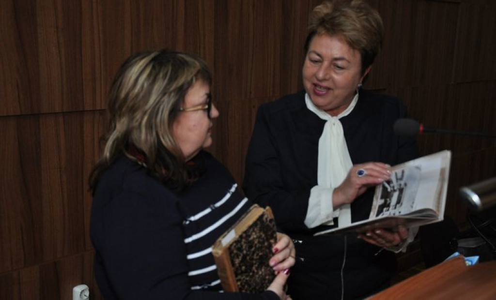 Кафедра післядипломної освіти лікарів-ортодонтів УМСА запросила у ці березневі дні в Академію відомих літераторів, краєзнавців