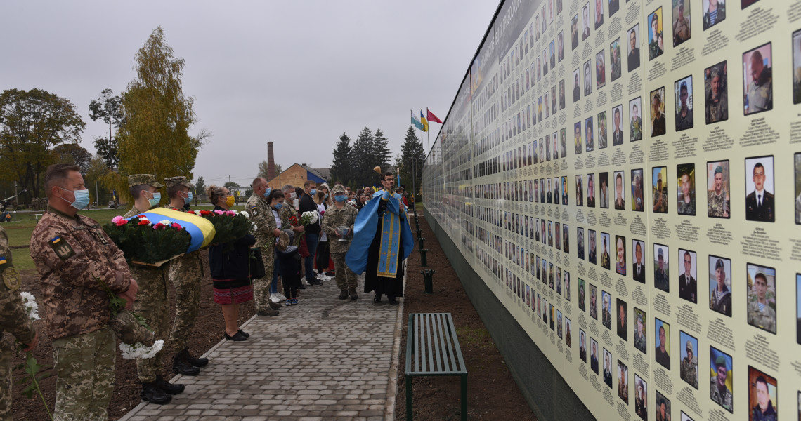 Викладачі, ветерани та студенти академії вшанували пам`ять загиблих за Україну воїнів