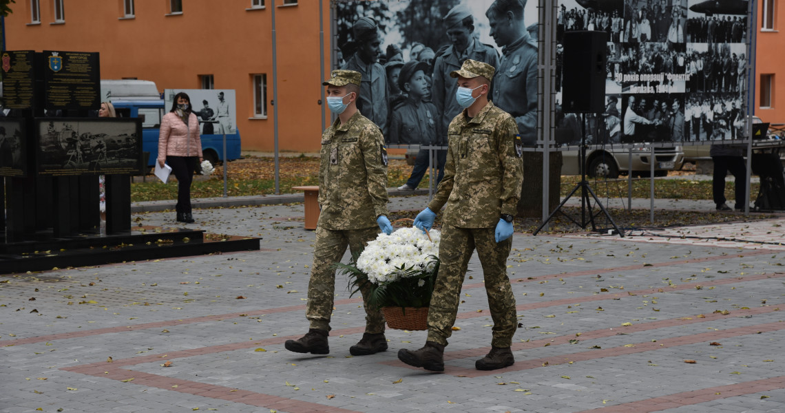 Викладачі, ветерани та студенти академії вшанували пам`ять загиблих за Україну воїнів